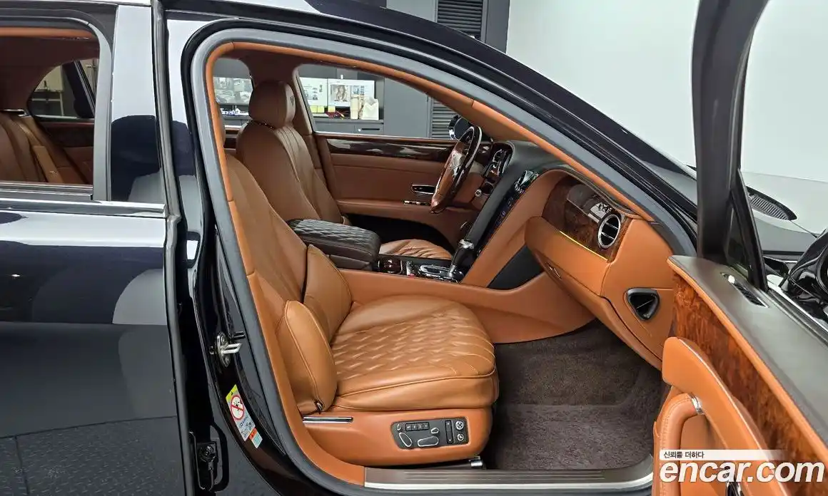 Bentley Flying Spur 2014 4.0 гидро, фото 10