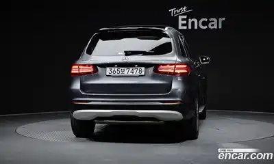 Mercedes-Benz GLC-Class 2019 2.0 гидро в Москве № 893555, миниатюра 4