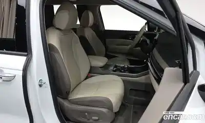 Kia Canival 2024 1.6 гидро в Москве № 922, миниатюра 9