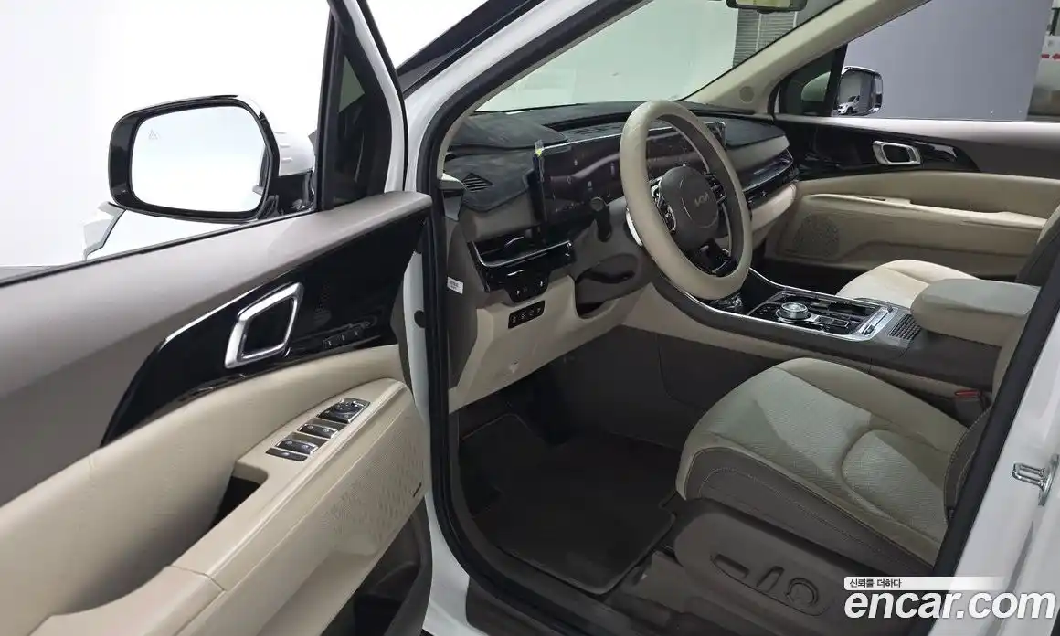 Kia Canival 2024 1.6 гидро в Москве № 922, фото 10