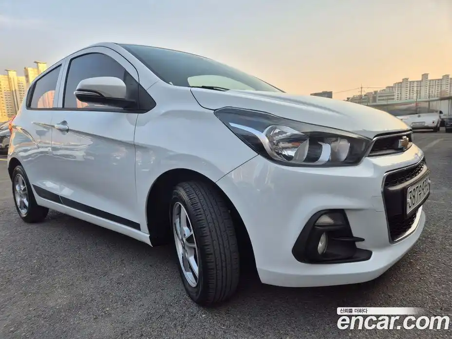 Chevrolet Spark 2017 1.0 гидро в Москве № 95785, фото 3