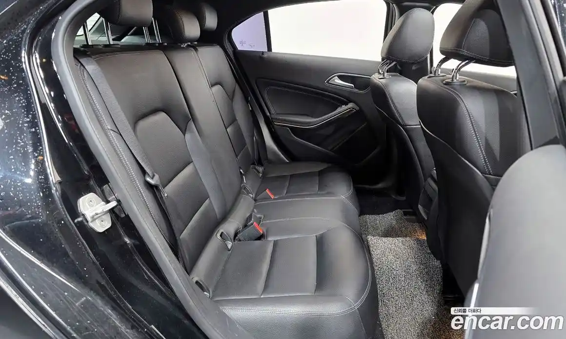 Mercedes-Benz A-Class 2016 1.6 гидро в Москве № 1006632, фото 12