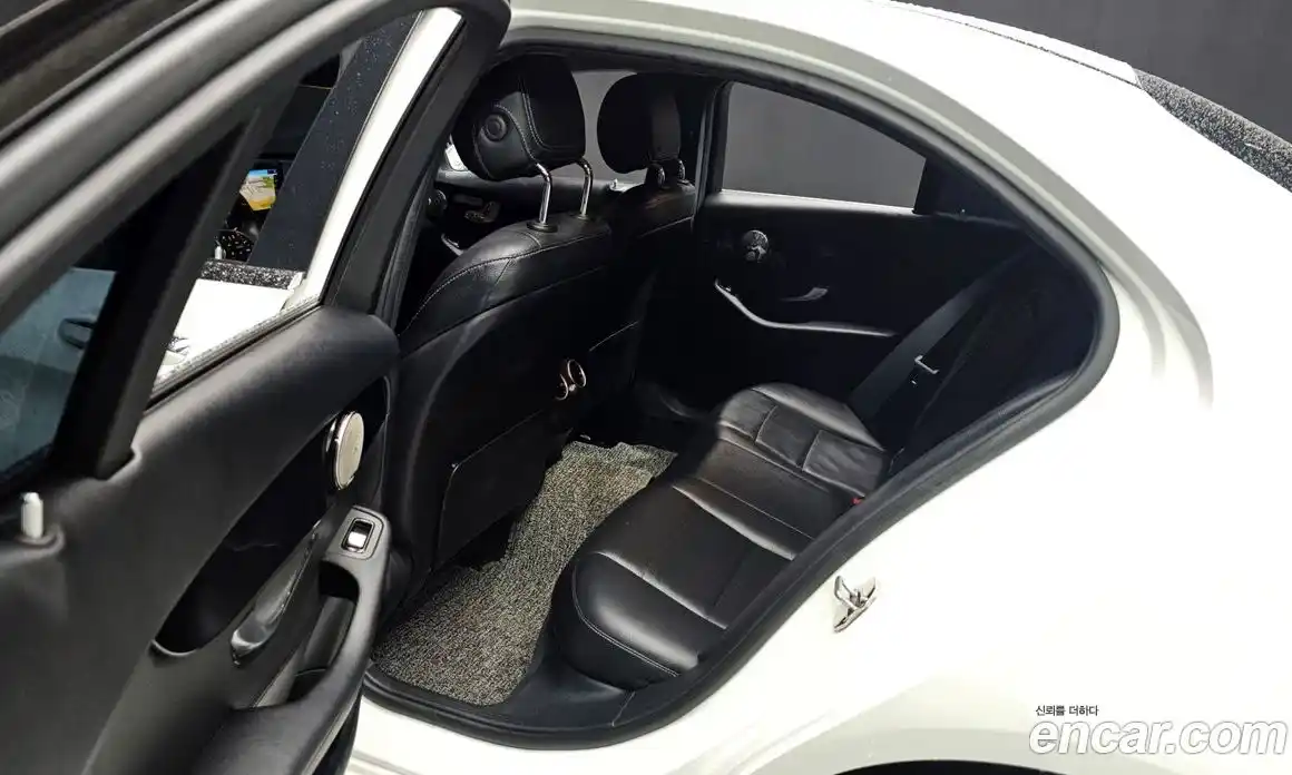 Mercedes-Benz C-Class 2019 2.0 гидро в Москве № 1006692, фото 11