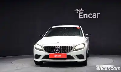 Mercedes-Benz C-Class 2019 2.0 гидро в Москве № 1006692, миниатюра 3