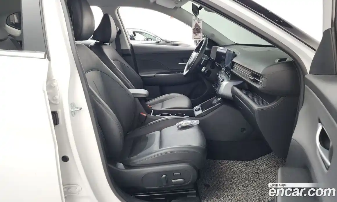 Hyundai Kona 2023 1.6 гидро в Москве № 1288621, фото 17