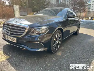 Mercedes-Benz E-Class 2019 2.0 гидро в Москве, миниатюра 2