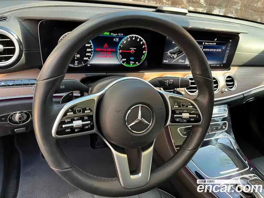 Mercedes-Benz E-Class 2019 2.0 гидро в Москве, фото 4