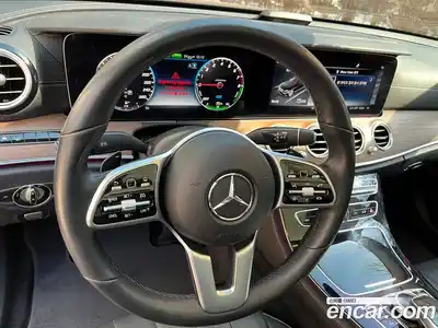 Mercedes-Benz E-Class 2019 2.0 гидро в Москве, миниатюра 4