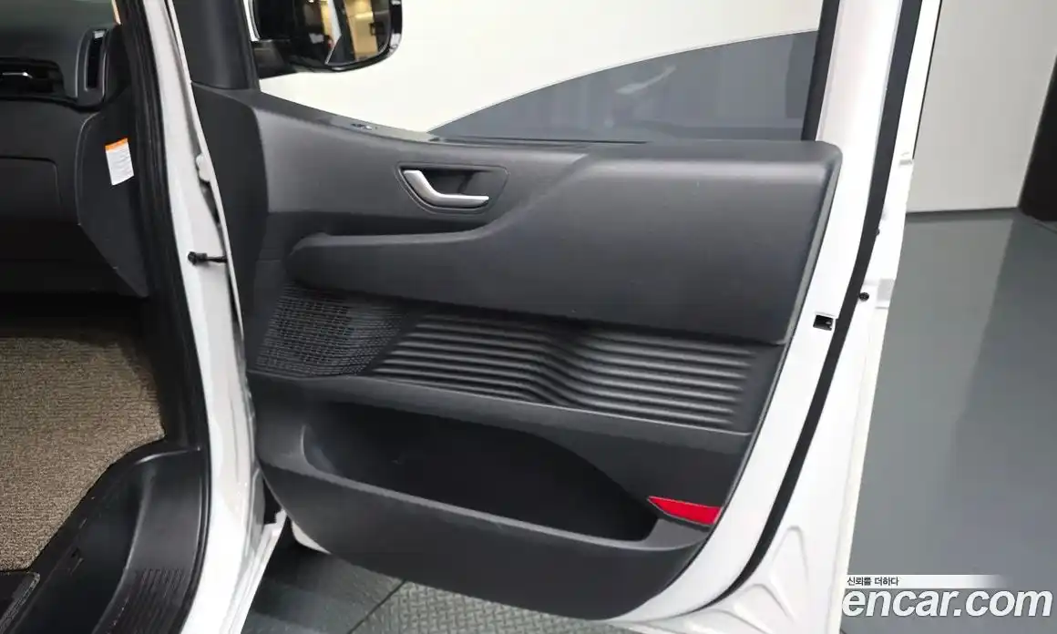 Hyundai Staria 2025 1.6 гидро в Москве № 1317623, фото 15