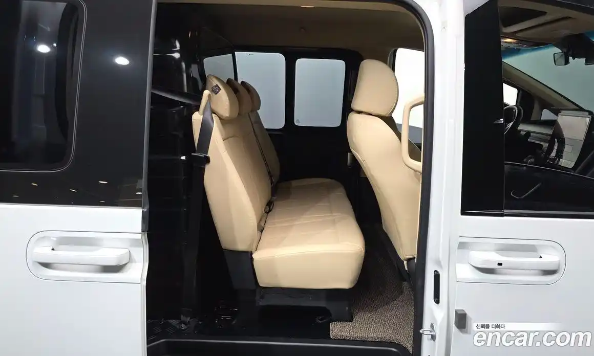 Hyundai Staria 2025 1.6 гидро в Москве № 1317623, фото 18