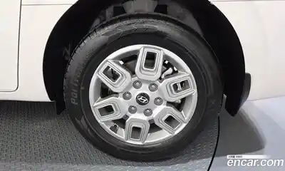 Hyundai Staria 2025 1.6 гидро в Москве № 1317623, миниатюра 7
