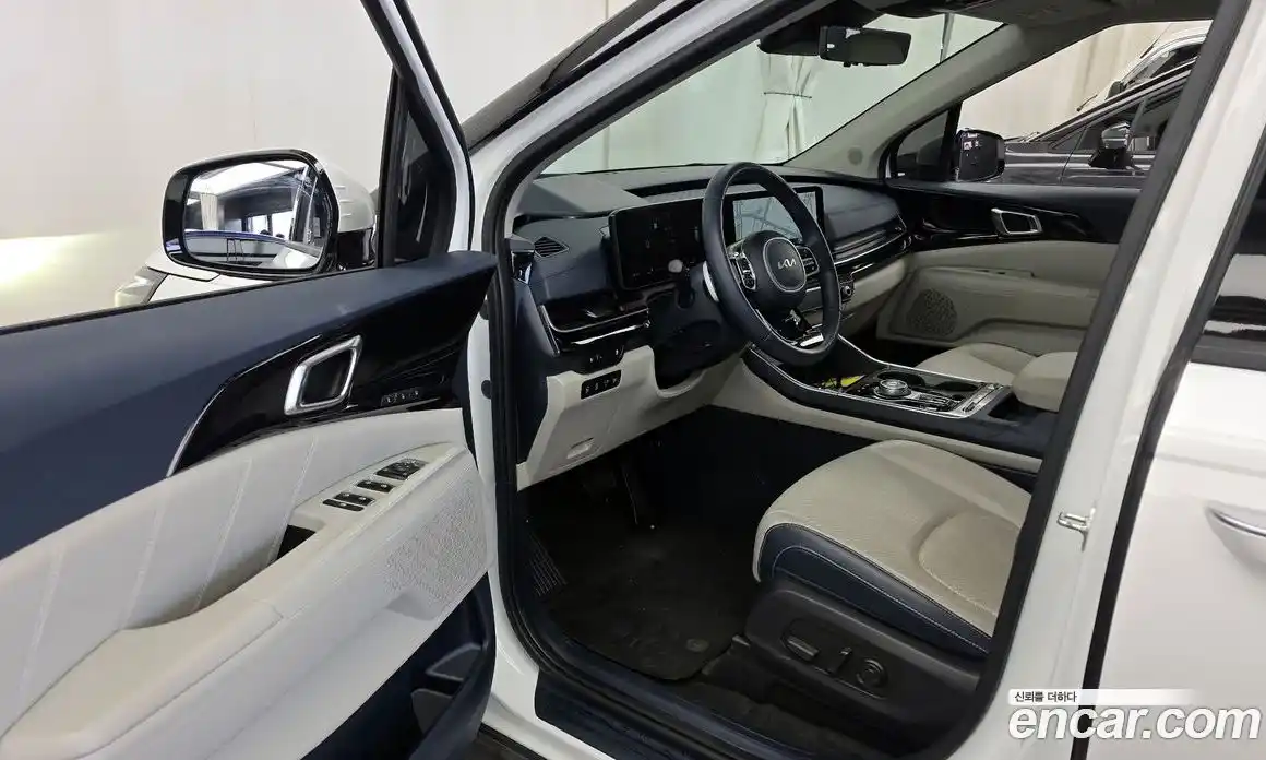 Kia Canival 2024 1.6 гидро в Москве, фото 13