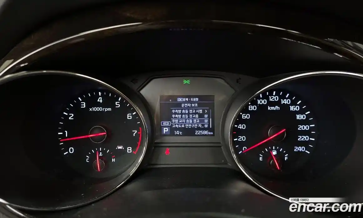 Kia Canival 2018 3.3 гидро в Москве № 1318413, фото 11