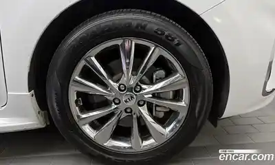 Kia Canival 2018 3.3 гидро в Москве № 1318413, миниатюра 7
