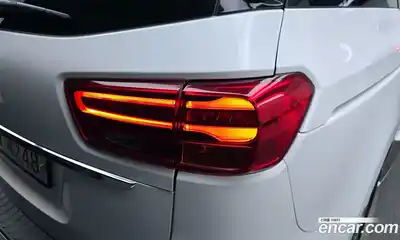 Kia Canival 2018 3.3 гидро в Москве № 1318413, миниатюра 9