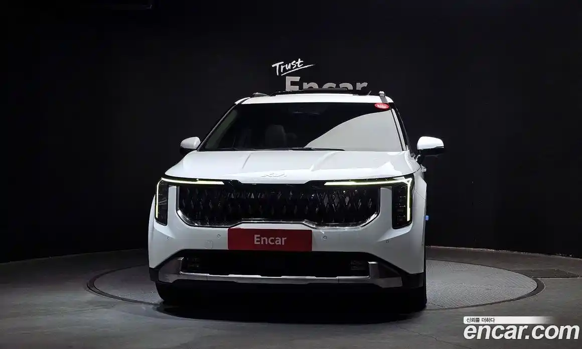 Kia Canival 2024 2.2 гидро в Москве № 1318422, фото 3