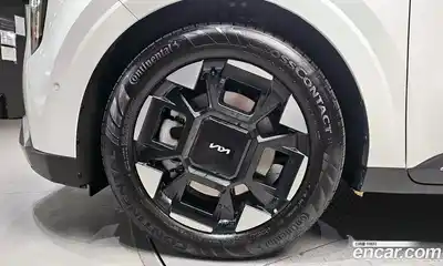 Kia Canival 2024 2.2 гидро в Москве № 1318422, миниатюра 5