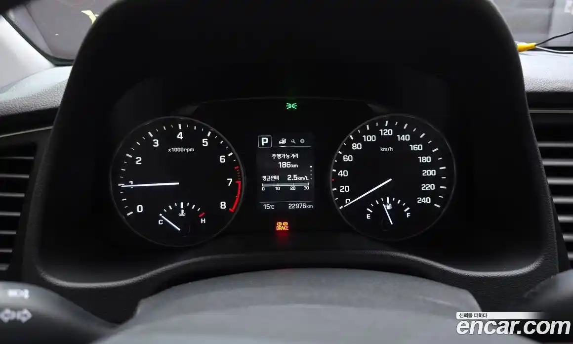 Hyundai Avante 2016 1.6 гидро в Москве № 1341980, фото 11