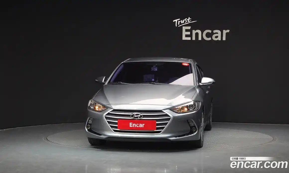 Hyundai Avante 2016 1.6 гидро в Москве № 1341980, фото 3