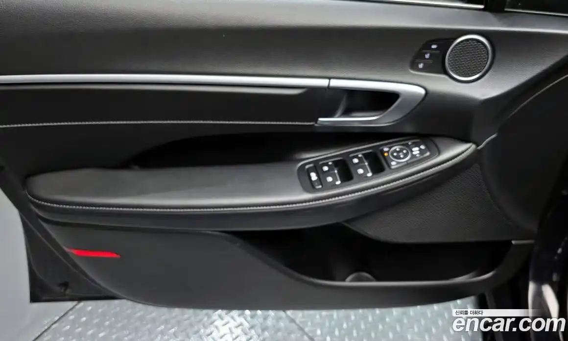 Hyundai Sonata 2023 1.6 гидро в Москве № 1342321, фото 14