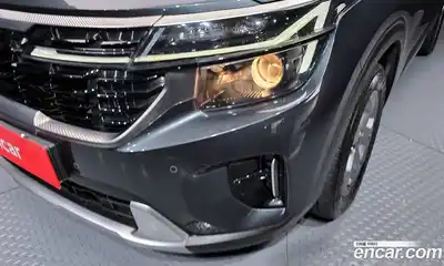 Kia Seltos 2023 1.6 гидро в Москве № 1418038, миниатюра 8