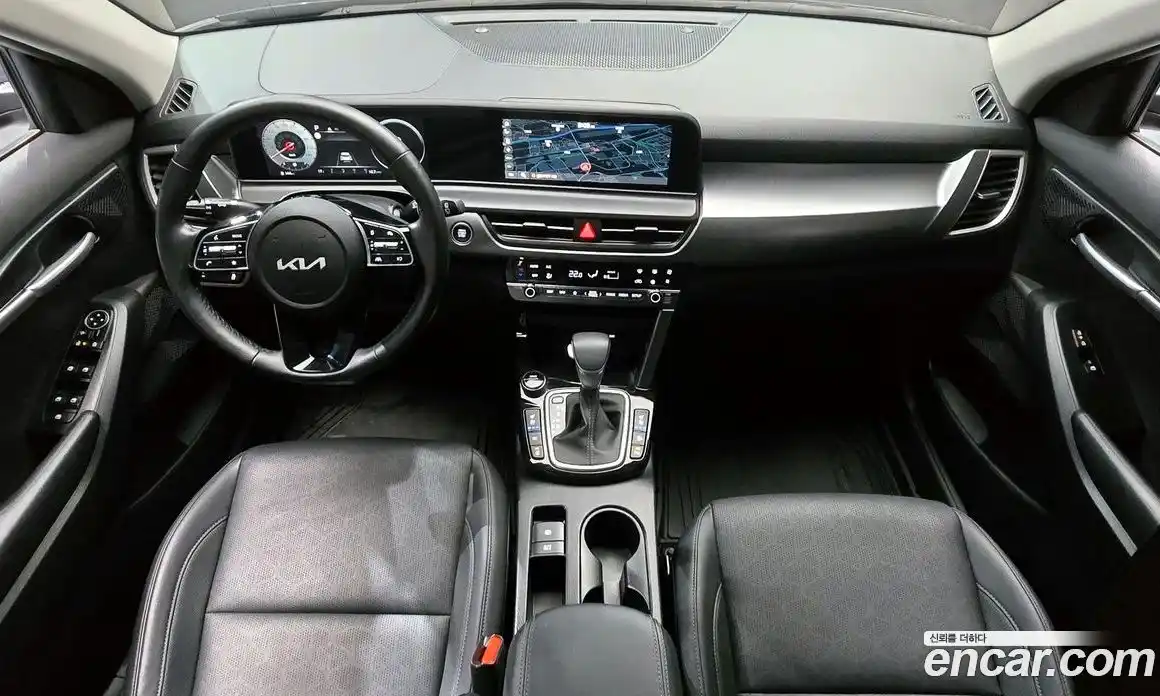 Kia Seltos 2023 1.6 гидро в Москве № 1418038, фото 10