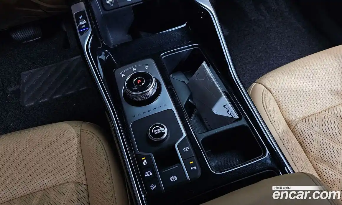 Kia Sorento 2023 1.6 гидро в Москве № 1418100, фото 11