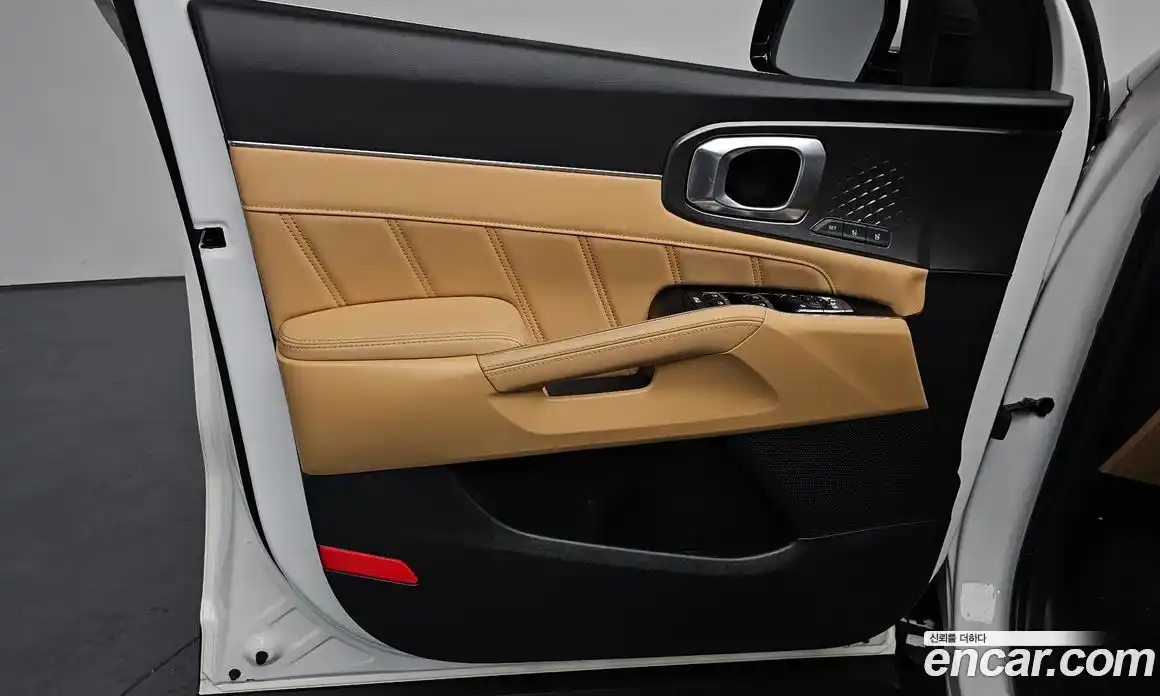 Kia Sorento 2023 1.6 гидро в Москве № 1418100, фото 13