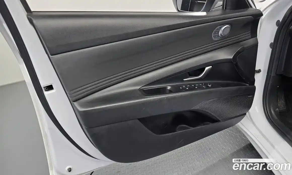 Hyundai Avante 2020 1.6 гидро, фото 13