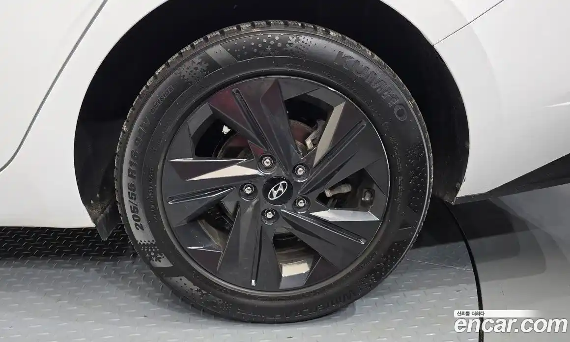 Hyundai Avante 2020 1.6 гидро, фото 6