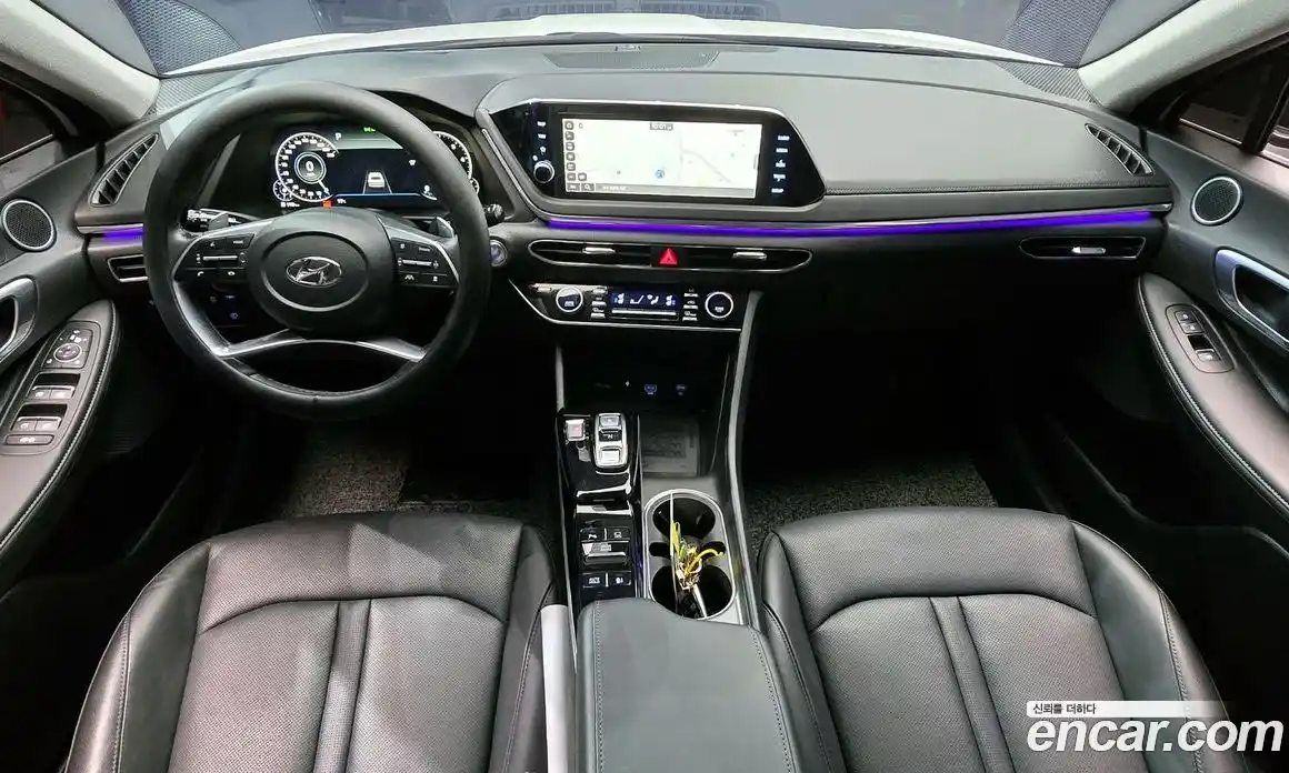 Hyundai Sonata 2023 1.6 гидро в Москве № 1537590, фото 10