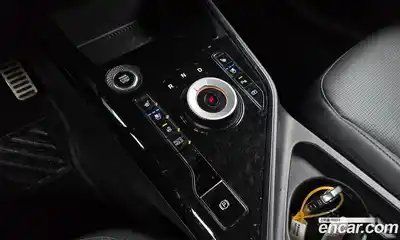 Kia Niro 2025 1.6 гидро в Москве № 1537938, миниатюра 12