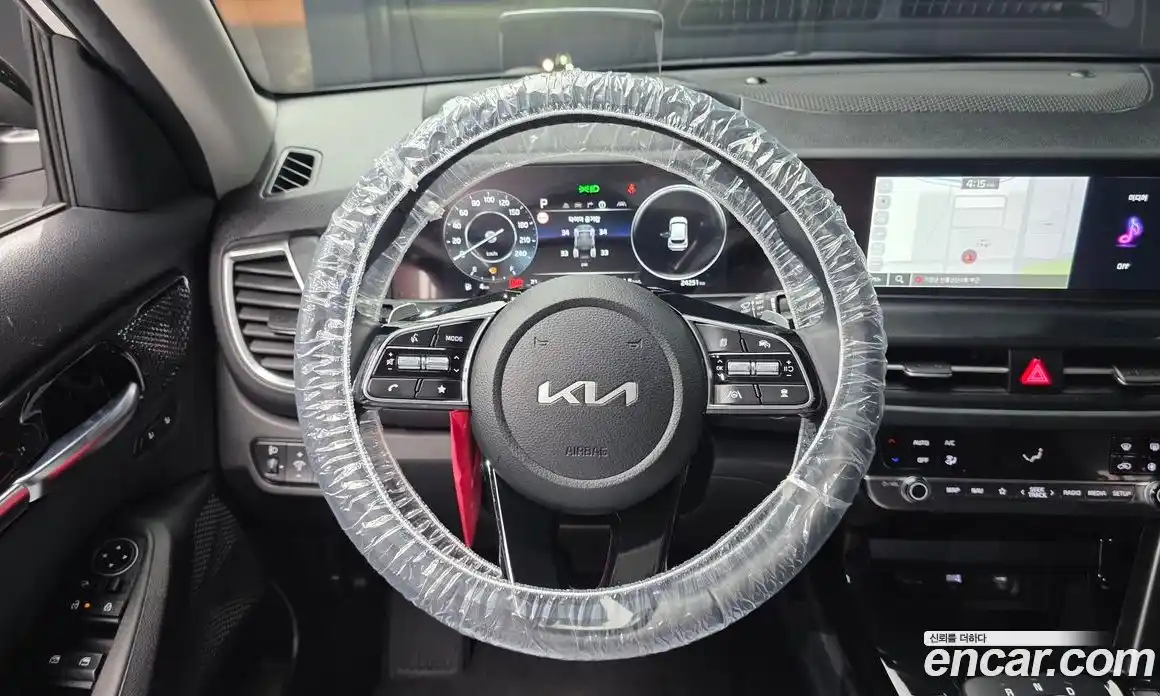 Kia Seltos 2023 1.6 гидро в Москве № 1538314, фото 19