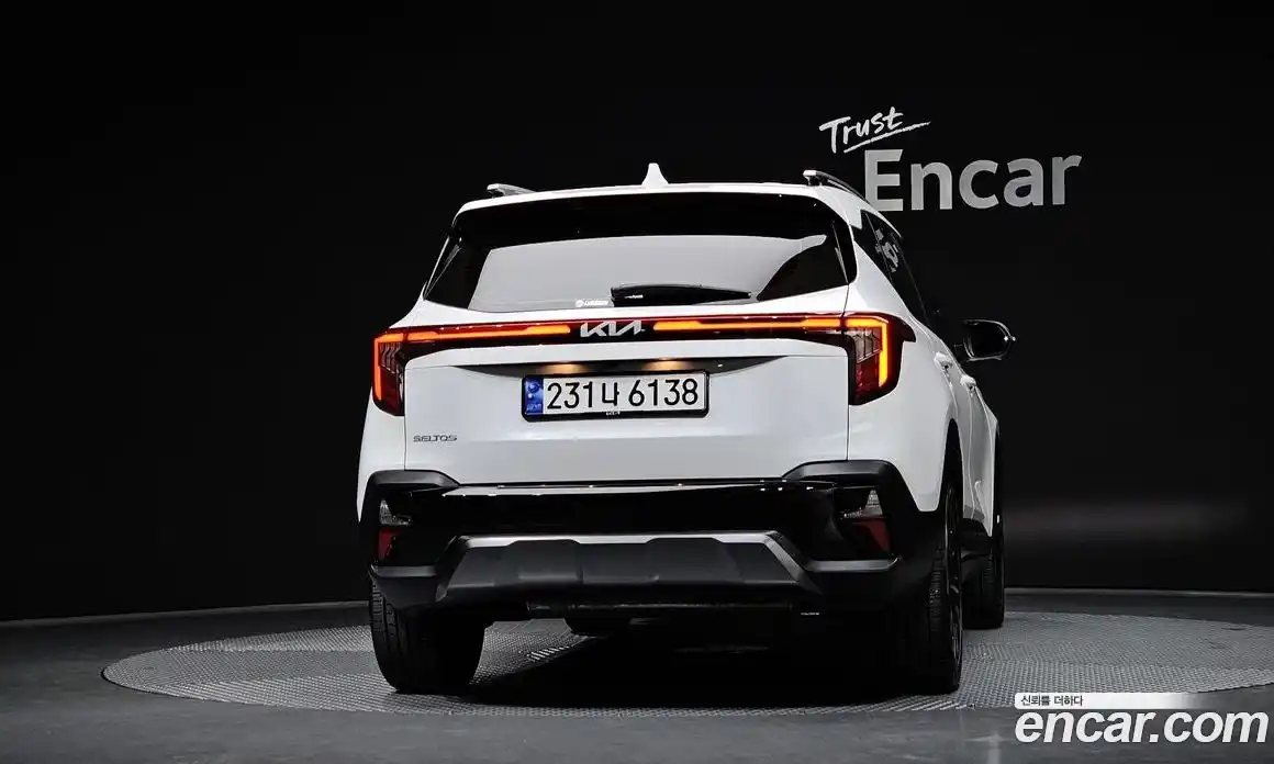 Kia Seltos 2023 1.6 гидро в Москве № 1538314, фото 4