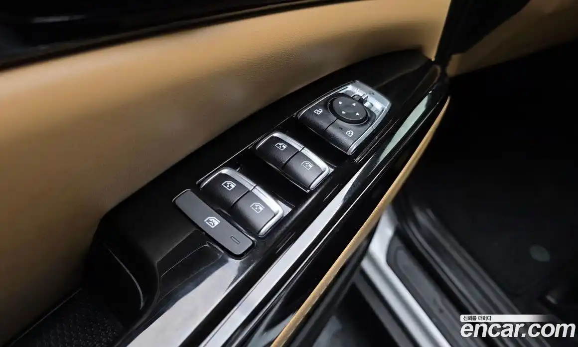 Kia Canival 2023 3.5 гидро в Москве № 1610923, фото 20