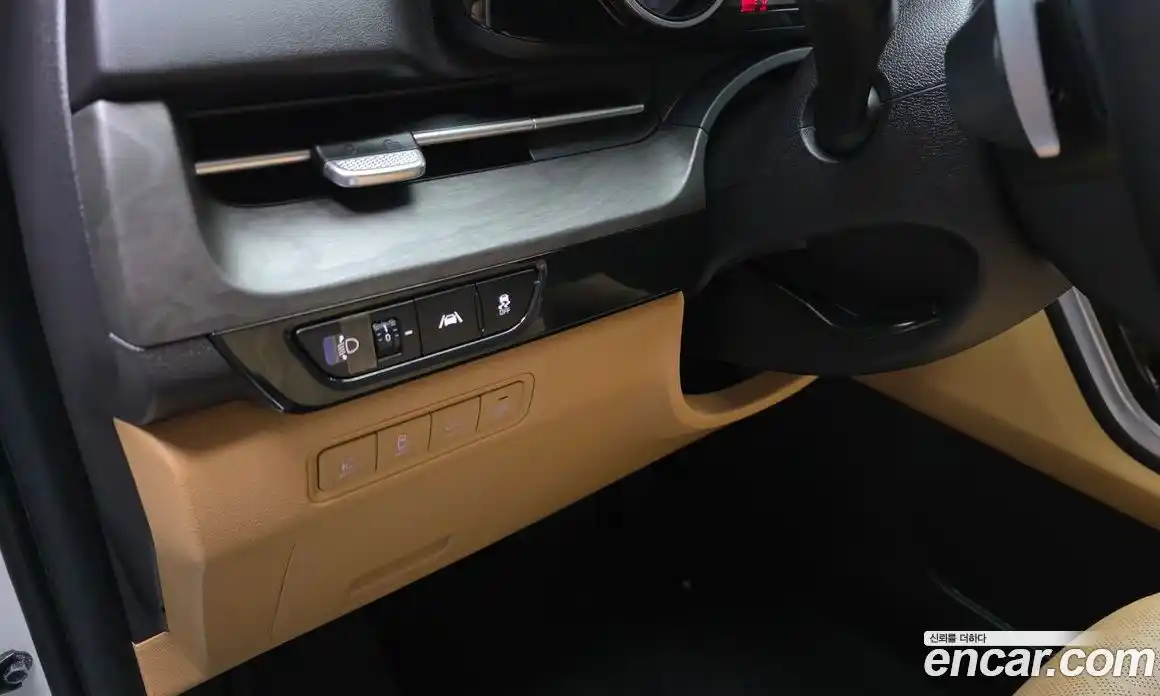 Kia Canival 2023 3.5 гидро в Москве № 1610923, фото 21