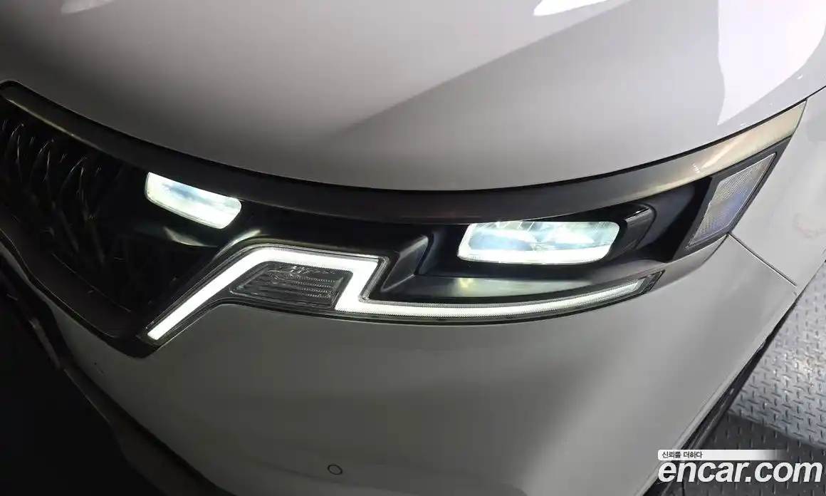 Kia Canival 2023 3.5 гидро в Москве № 1610923, фото 8