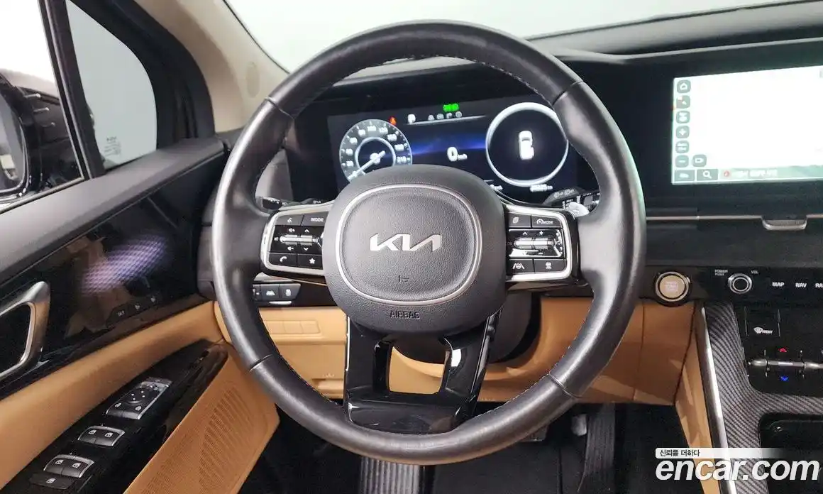 Kia Canival 2022 3.5 гидро в Москве № 1611355, фото 18