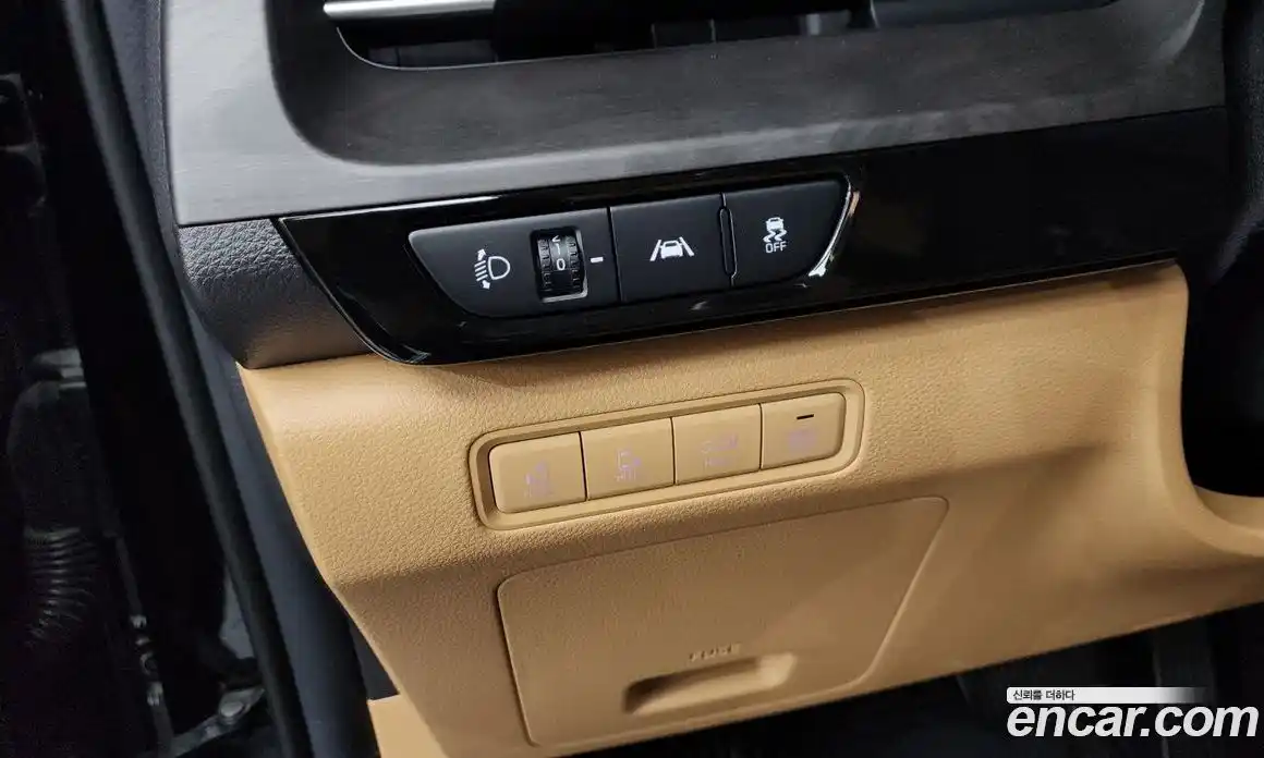 Kia Canival 2022 3.5 гидро в Москве № 1611355, фото 28