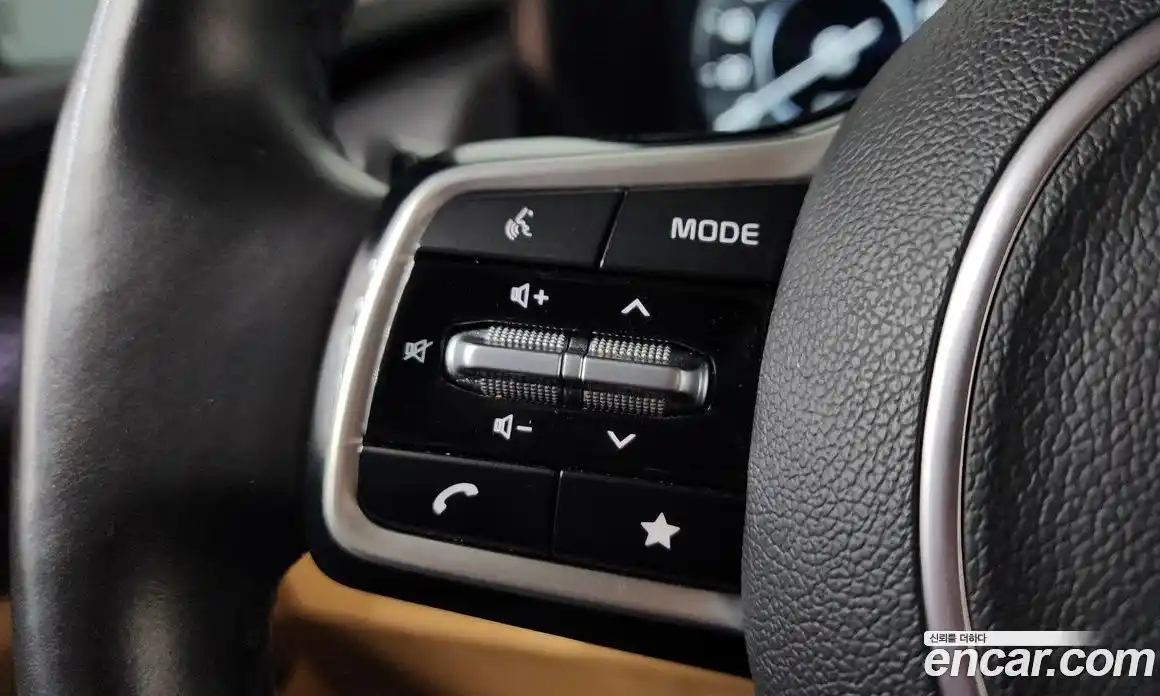 Kia Canival 2022 3.5 гидро в Москве № 1611355, фото 41