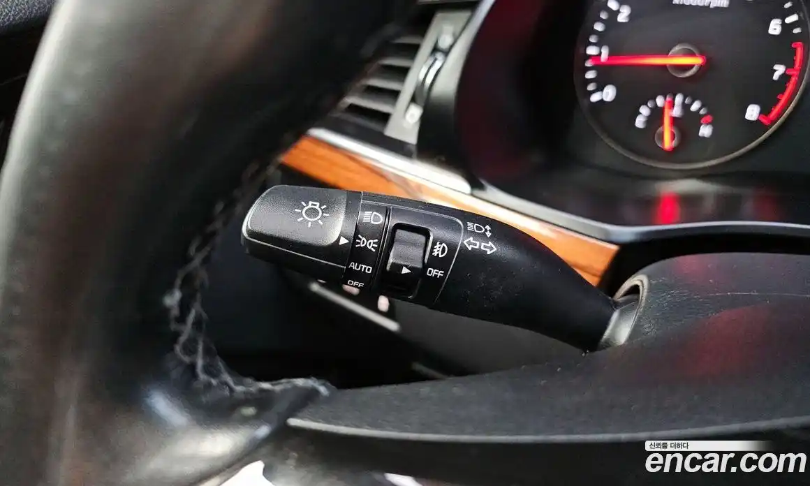 Kia K7 2016 2.4 гидро в Москве № 1611358, фото 33