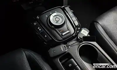 Kia Seltos 2024 1.6 гидро в Москве № 1611381, миниатюра 12