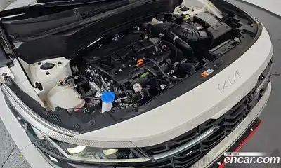 Kia Seltos 2024 1.6 гидро в Москве № 1611381, миниатюра 6