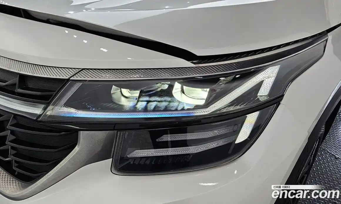 Kia Seltos 2024 1.6 гидро в Москве № 1611381, фото 8