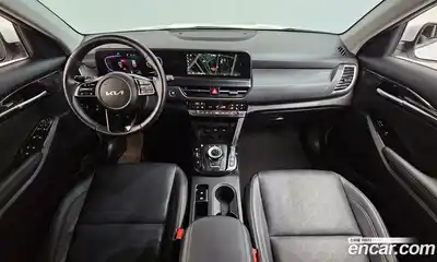 Kia Seltos 2024 1.6 гидро в Москве № 1611381, миниатюра 10