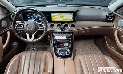 Mercedes-Benz E-Class 2018 2.0 гидро в Москве № 161512, миниатюра 7