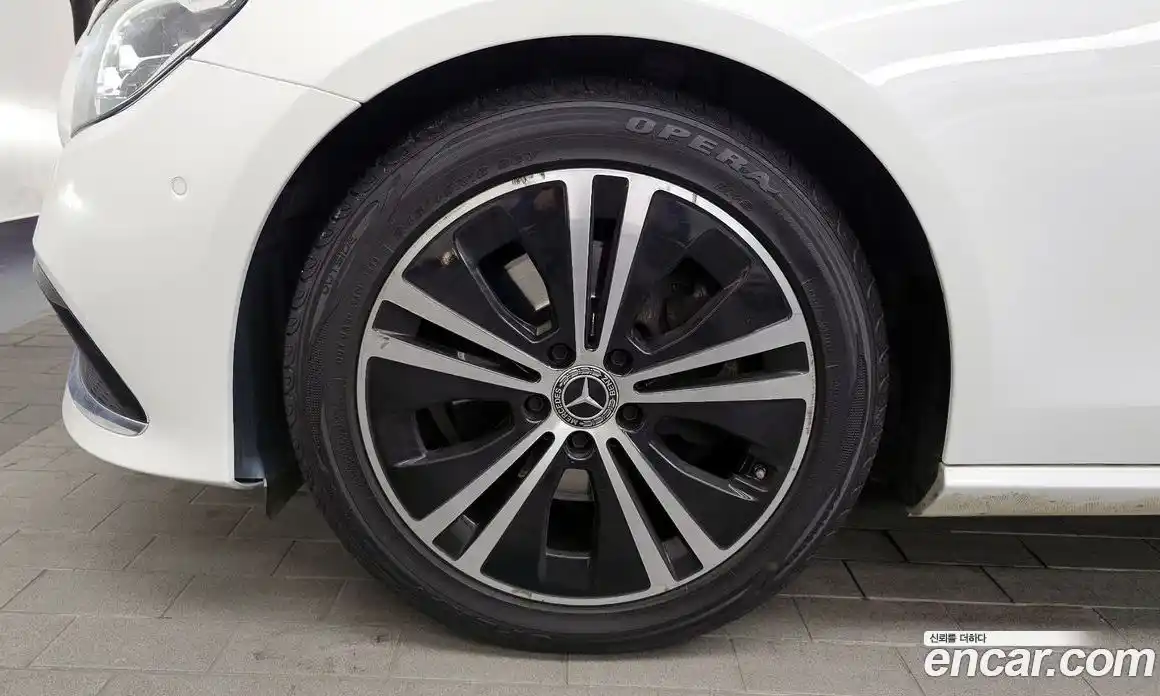 Mercedes-Benz E-Class 2020 2.0 гидро в Москве, фото 5