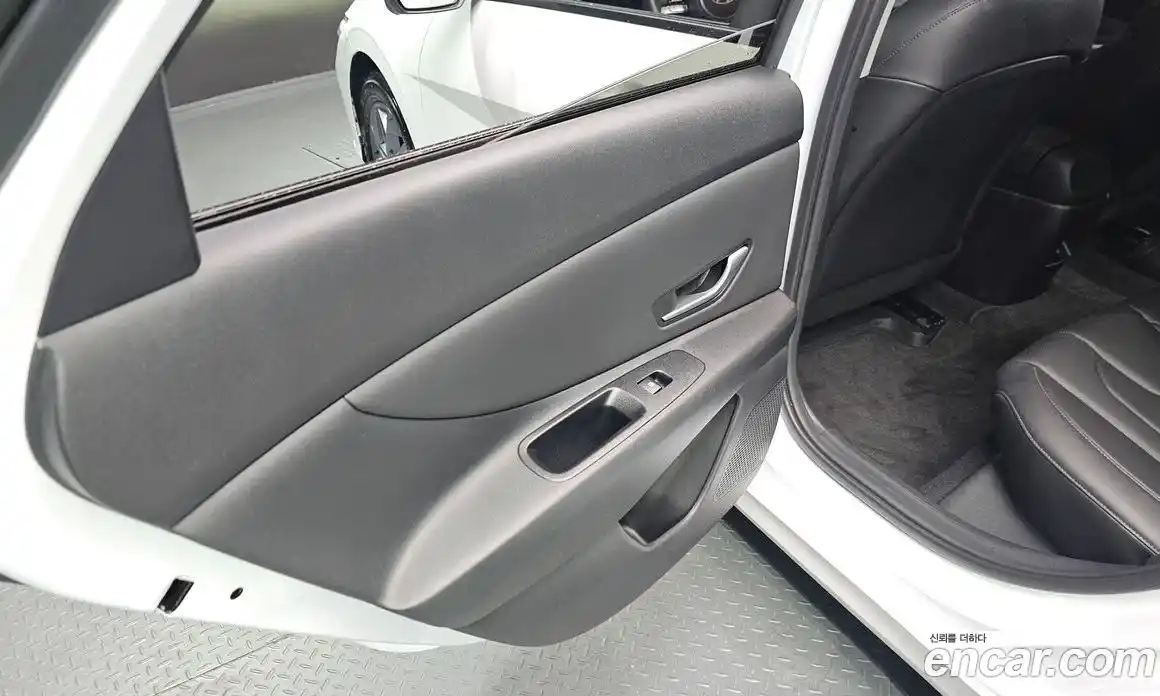 Hyundai Avante 2024 1.6 гидро в Москве № 1683540, фото 27