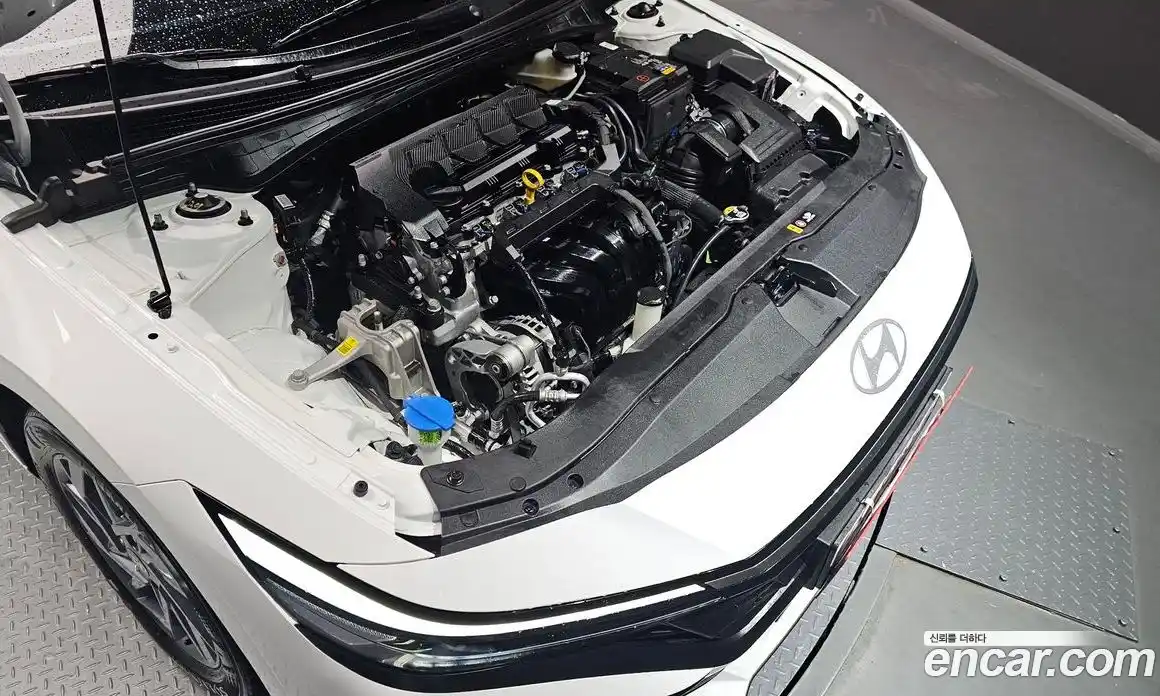 Hyundai Avante 2024 1.6 гидро в Москве № 1683540, фото 6