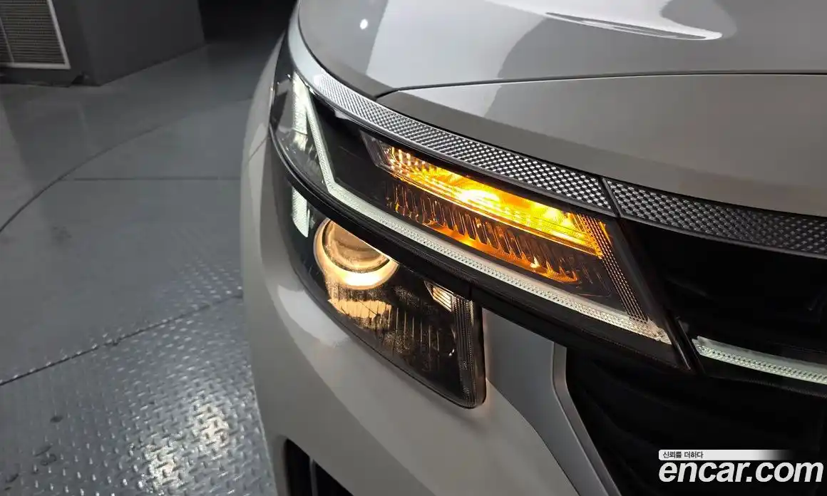 Kia Seltos 2025 1.6 гидро в Москве № 1684534, фото 7
